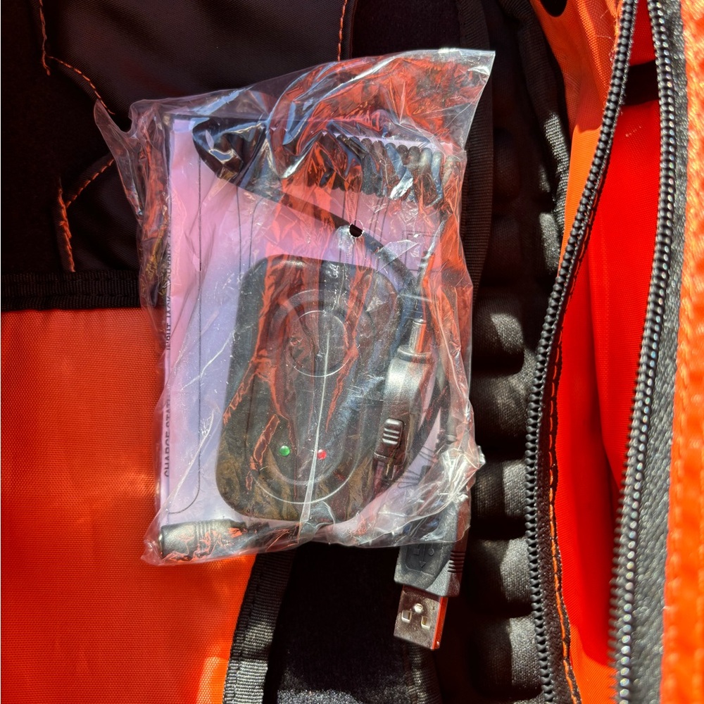 Catalyst Solar Messenger Bag. - Picture 16 of 17